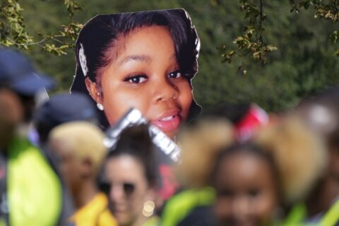 Justice Department, Louisville reach deal after probe prompted by Breonna Taylor killing