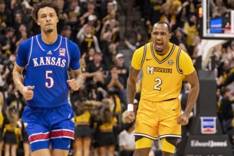 Tamar Bates scores 29 points to help Missouri beat No. 1 Kansas 76-67