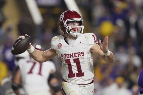 College football transfer portal opens as Oklahoma’s Arnold, other top players look for a move