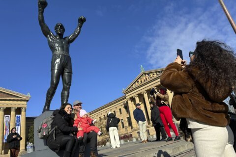 Philadelphians channel their inner Italian Stallion at Rocky and Adrian look-alike contest