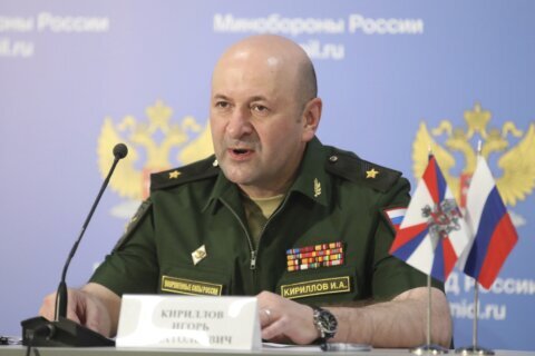 A bomb kills the head of Russia’s nuclear defense forces and his assistant in Moscow