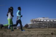 Blustery winds expected to bring chill to New Year's Day in DC area