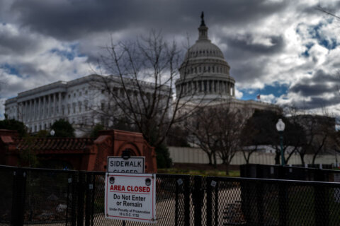 Man who drove on sidewalk near US Capitol arrested on reckless driving charge