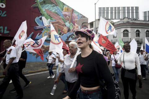 Panama marks Martyrs’ Day as Trump threatens to retake control of Panama Canal