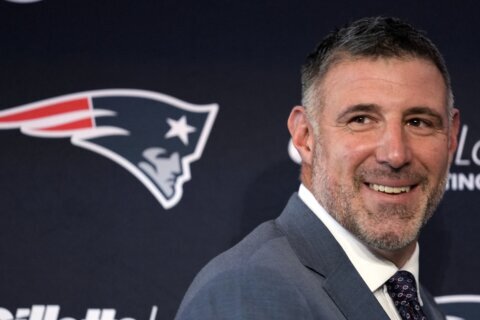 New Patriots coach Mike Vrabel says he knew in ‘my soul that this is the place I wanted to be’