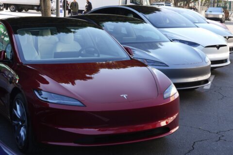 US opens another Tesla probe, latest focused on tech that remotely returns car to driver