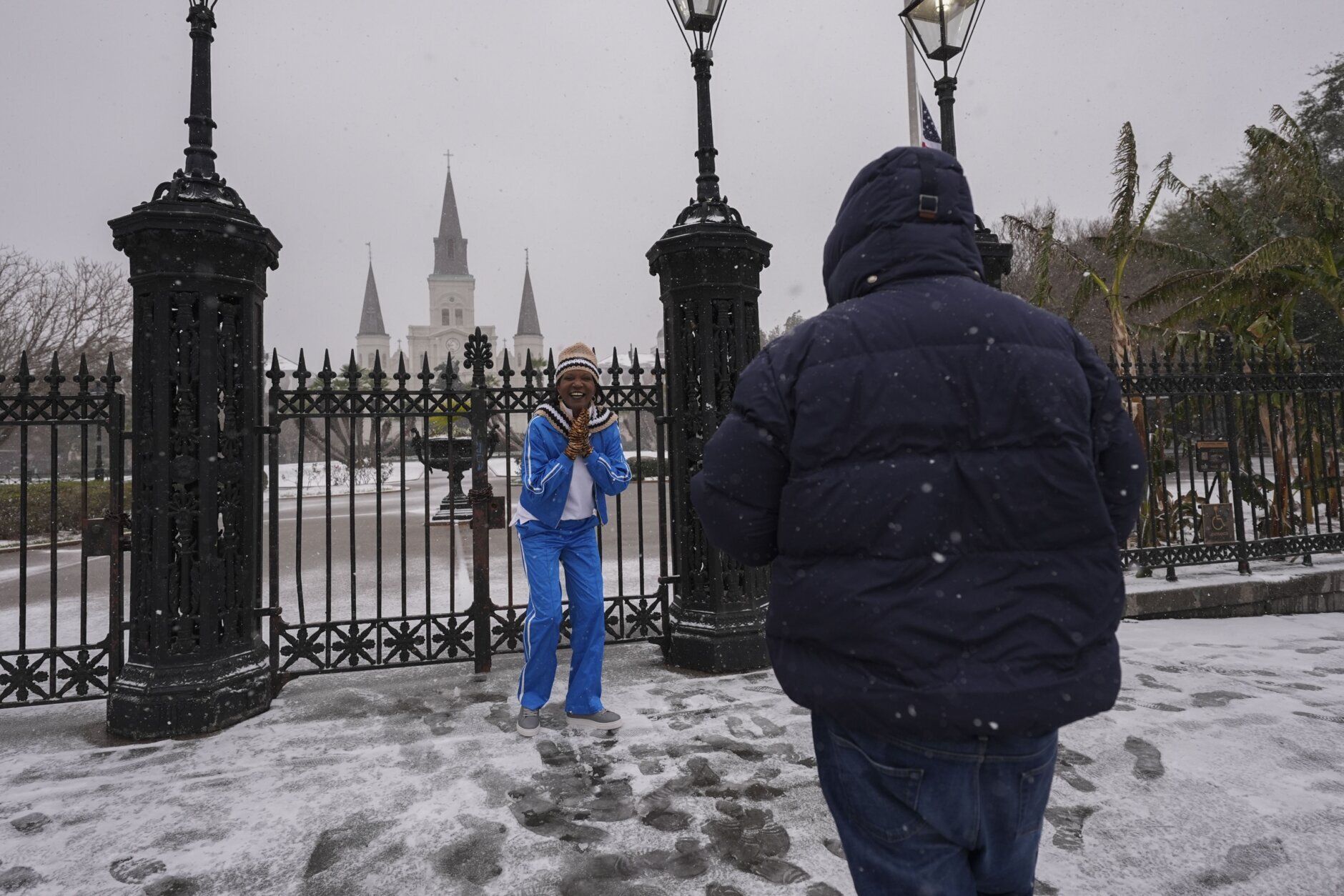 Winter storm that dropped recordbreaking snow in New Orleans spreads