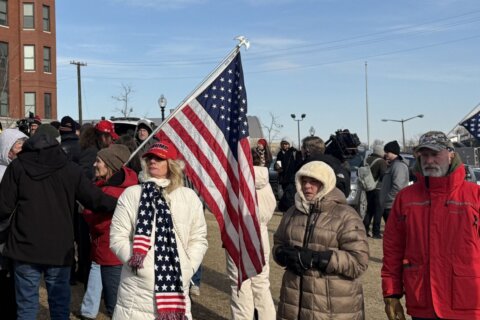 Crowd gathers outside DC jail to support pardoned Jan. 6 inmates