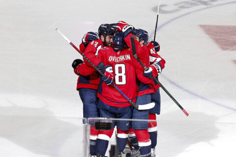 Alex Ovechkin scores his 886th goal to seal the Capitals’ 4-2 win over the Kraken