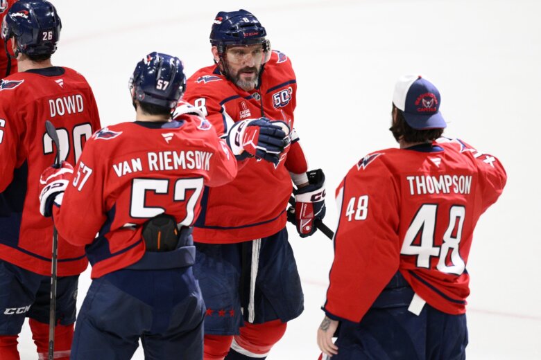 NHL-best Capitals beat the defending champion Panthers 6-3 for their 4th consecutive win - WTOP News