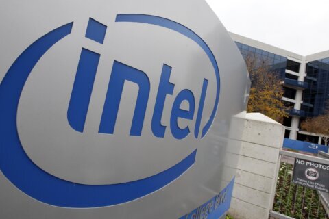 Intel hires former board member as new CEO in struggling chipmaker’s latest comeback attempt