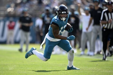 Jaguars agree to trade receiver Christian Kirk to the Texans for a 2026 pick, AP source says