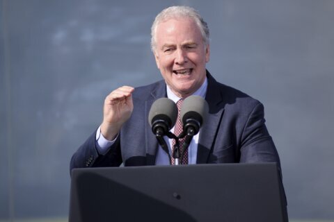 Citing AP investigation, senators demand answers on use of full-body restraints during deportations