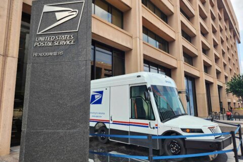 Republicans look to make a U-turn on federal commitment to electric vehicles for the Postal Service