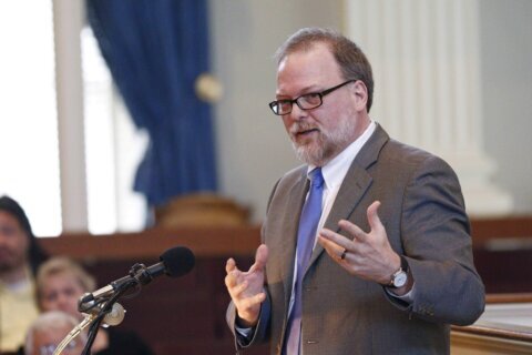 Greg Iles, Mississippi author of ‘Natchez Burning’ trilogy, dies of cancer at 65