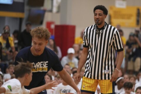 Tyrese Haliburton hosts youth basketball camp as recovery from Achilles tendon injury continues