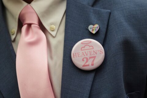 Parents of kids swept away in Texas floods beg lawmakers to protect future campers