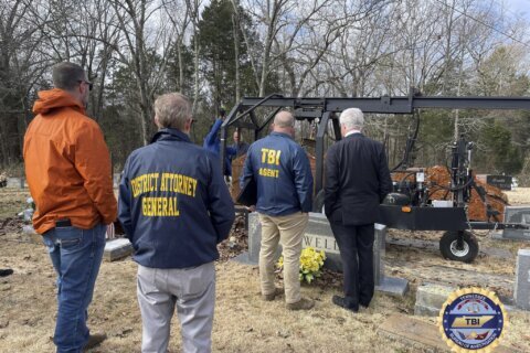 Late crime-busting sheriff Buford Pusser inspired Hollywood. Investigators say he killed his wife