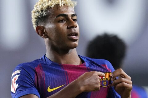 Champions League: Rashford stars in Barcelona win as De Bruyne loses on Man City return