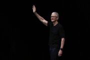 Tim Cook will step down as Apple CEO and hand reins over to the iPhone maker's hardware leader