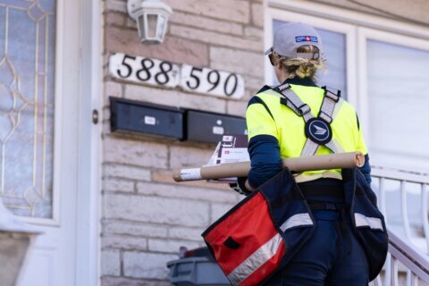 Canada Post union launches strike as government moves to end most door-to-door mail