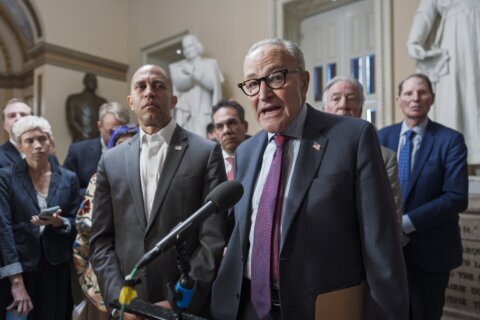 Trump to meet with Schumer and Jeffries as government shutdown risk looms