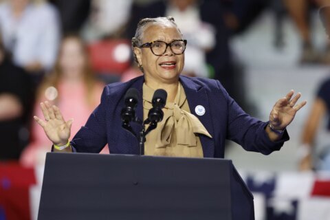 Charlotte mayor Vi Lyles secures Democratic nomination despite political fallout of train killing