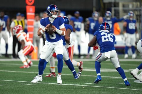 Jaxson Dart is 'ready' to be the Giants' starting QB. Brian Daboll won't say why change now