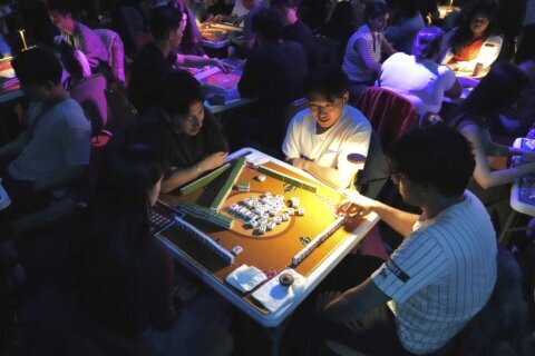 Mahjong nights draw young crowds to San Francisco bars and restaurants