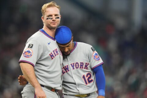 Mets can’t overcome poor 2nd half of season, miss playoffs with season-ending loss at Miami