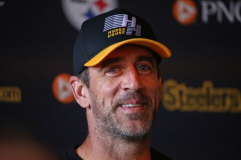 In Ireland, Aaron Rodgers talks Guinness and NFL international growth