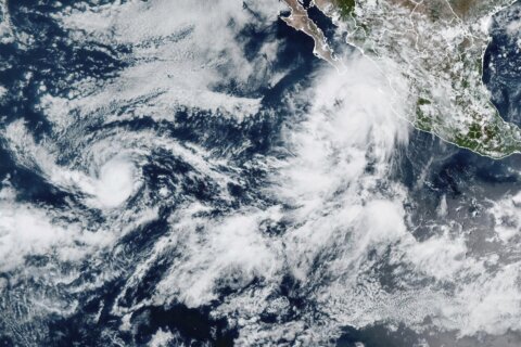 Hurricane Kiko intensifies to a Category 4 in the Pacific Ocean, forecasters say