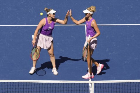Dabrowski and Routliffe win US Open women's doubles title, ending Townsend's whirlwind tournament