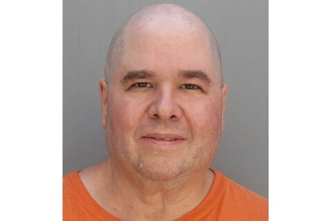 Arizona executes a man for killing 4 members of a family in Phoenix in 1993