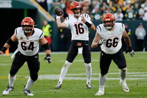 Joe Flacco’s strong second half in Cincinnati debut gives slumping Bengals reason for hope