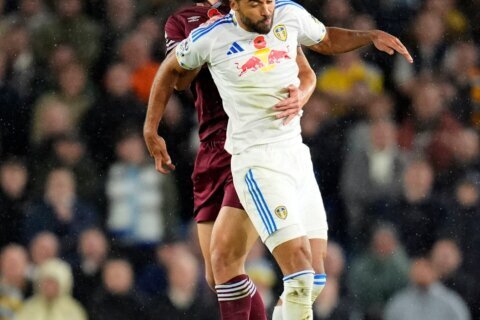 Aaronson scores early as Leeds beat struggling West Ham 2-1 in Premier League