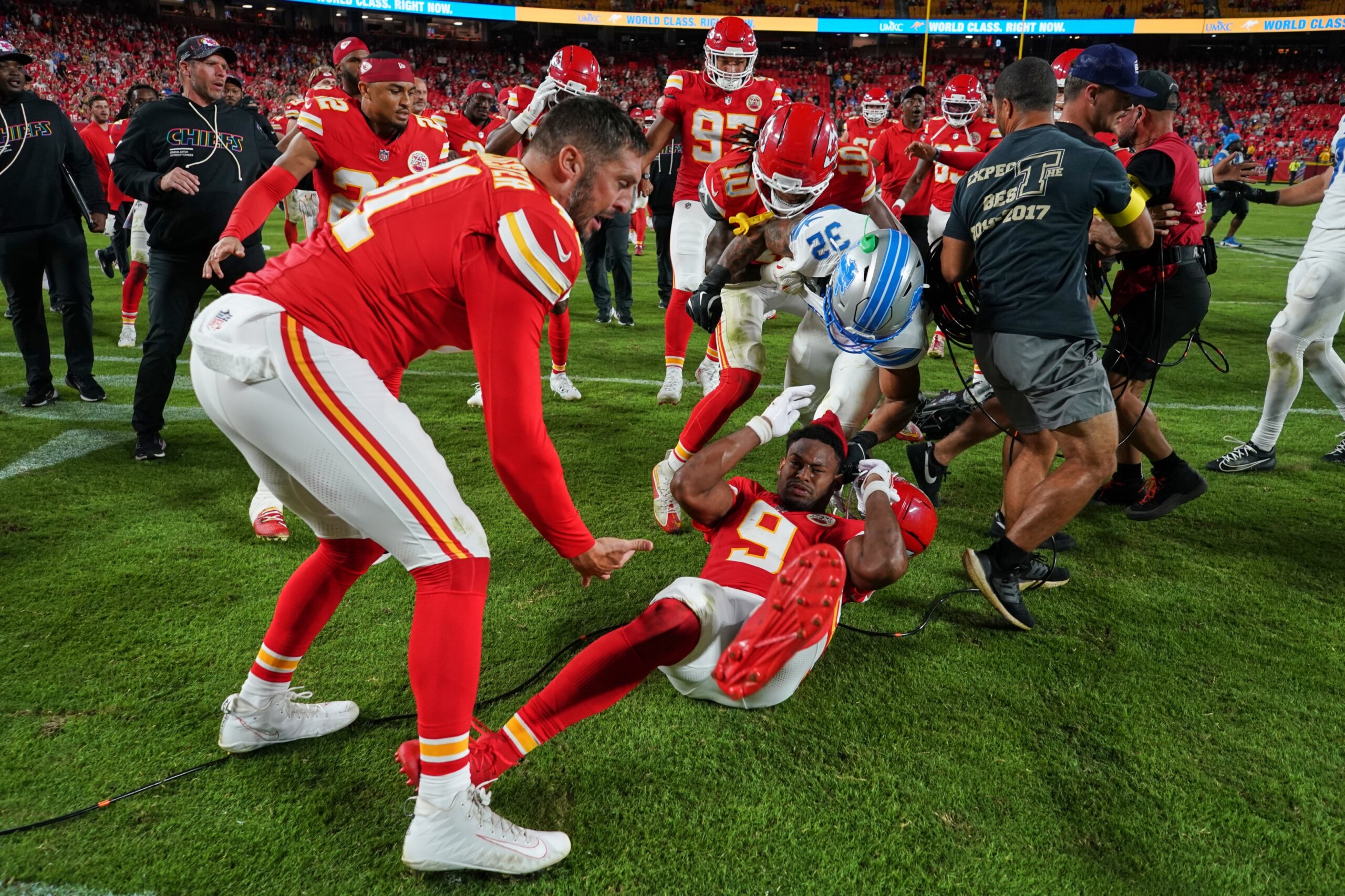 Brian Branch and the Lions end a frustrating loss at Kansas City with  postgame fisticuffs - WTOP News
