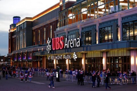 NHL cancels Olympic sendoff event. Islanders are set to host All-Star Weekend in '27, AP source says