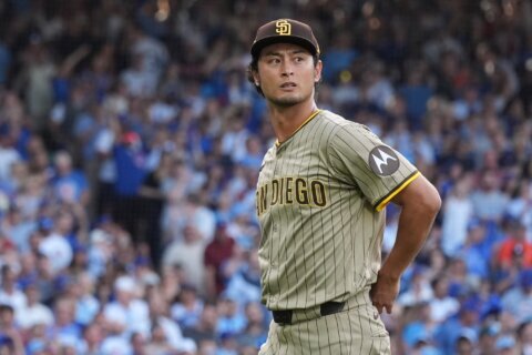 Darvish exits early, bats go quiet as Padres get bounced from playoffs with Game 3 loss to Cubs