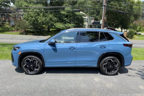 2025 Volkswagen Tiguan SEL R-Line