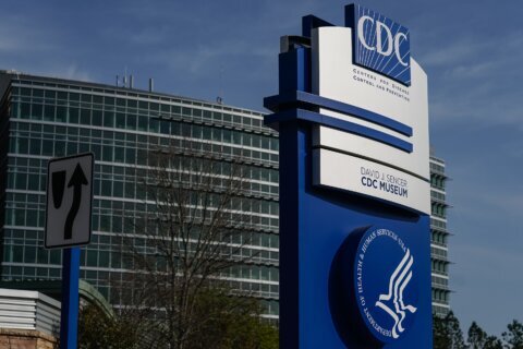 Panel de los CDC revoca recomendación sobre vacuna contra la hepatitis B en recién nacidos