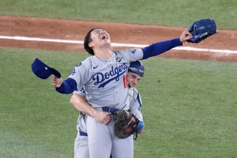 Yamamoto completes outstanding October with Game 7 heroics, World Series MVP