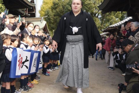 Ukrainian sumo wrestler Aonishiki nears the pinnacle of Japan's national sport