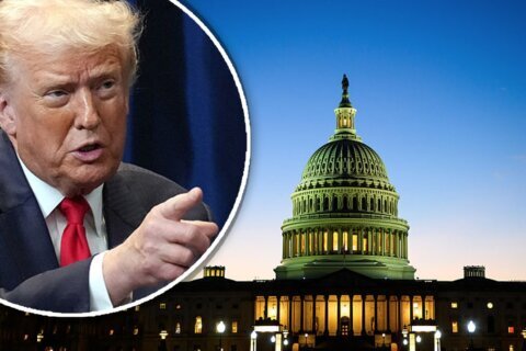 Trump congela nominación de jefe de inteligencia; busca presionar al Congreso a aprobar su ley electoral