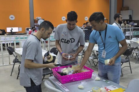 El conservador Nasry Asfura es el nuevo presidente de Honduras, dice el CNE