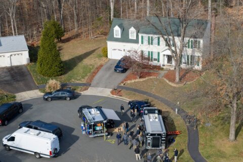 APTOPIX FBI Pipe Bomb Investigation