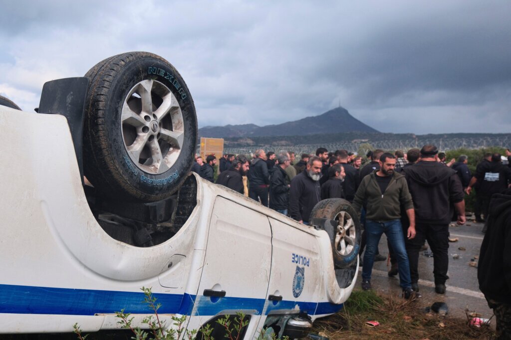 Protesting Greek farmers swarm onto airport tarmac in Crete, forcing halt to flights