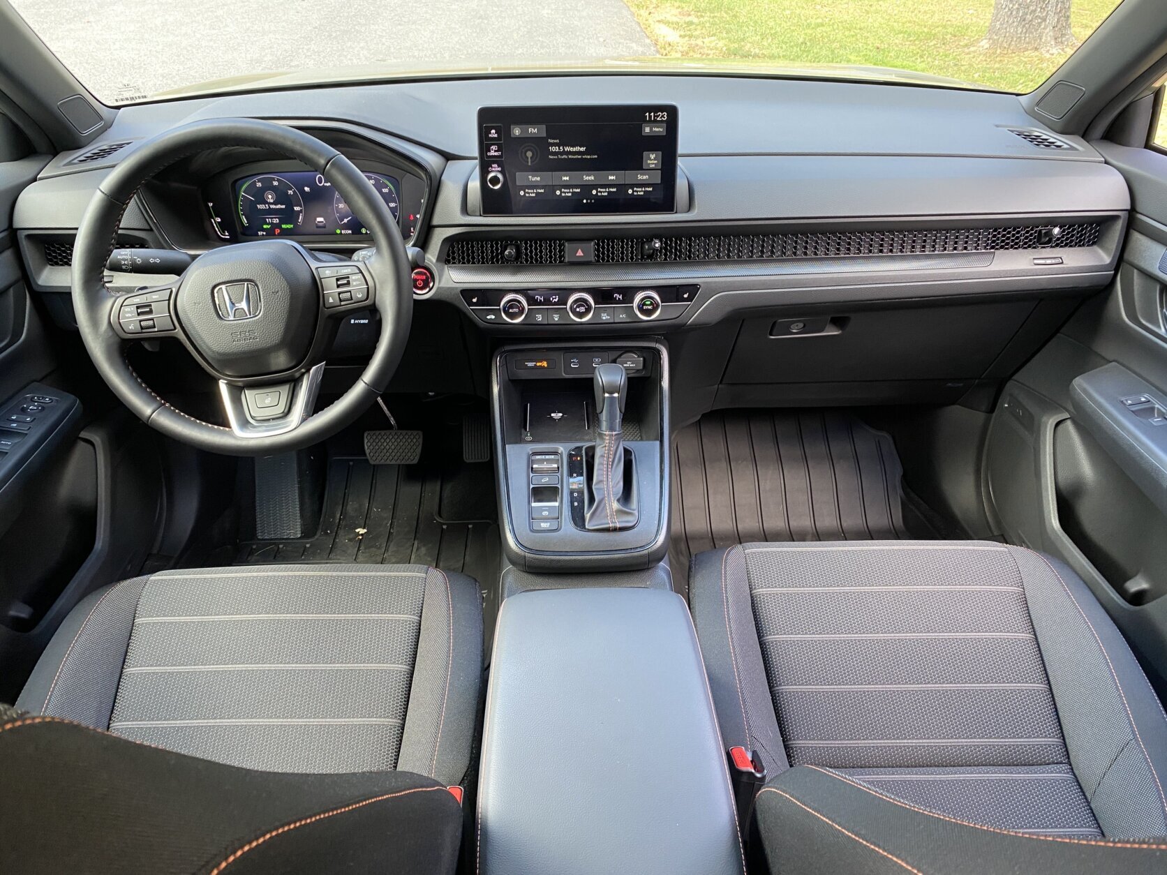 Honda CR-V TrailSport Hybrid trim