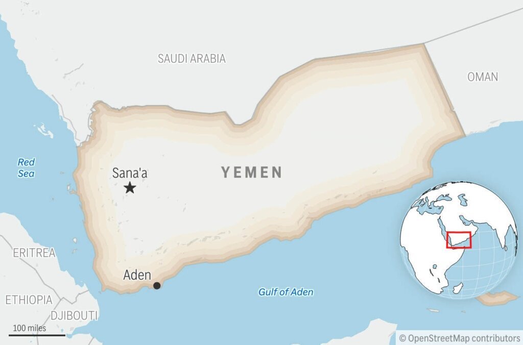 Saudi Arabia bombs Yemen port city over weapons shipment from UAE for separatists