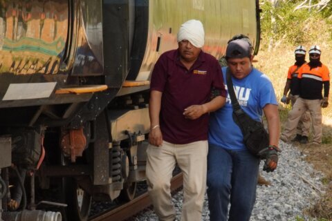 México: investigan causas del accidente de tren que dejó 13 muertos en Oaxaca